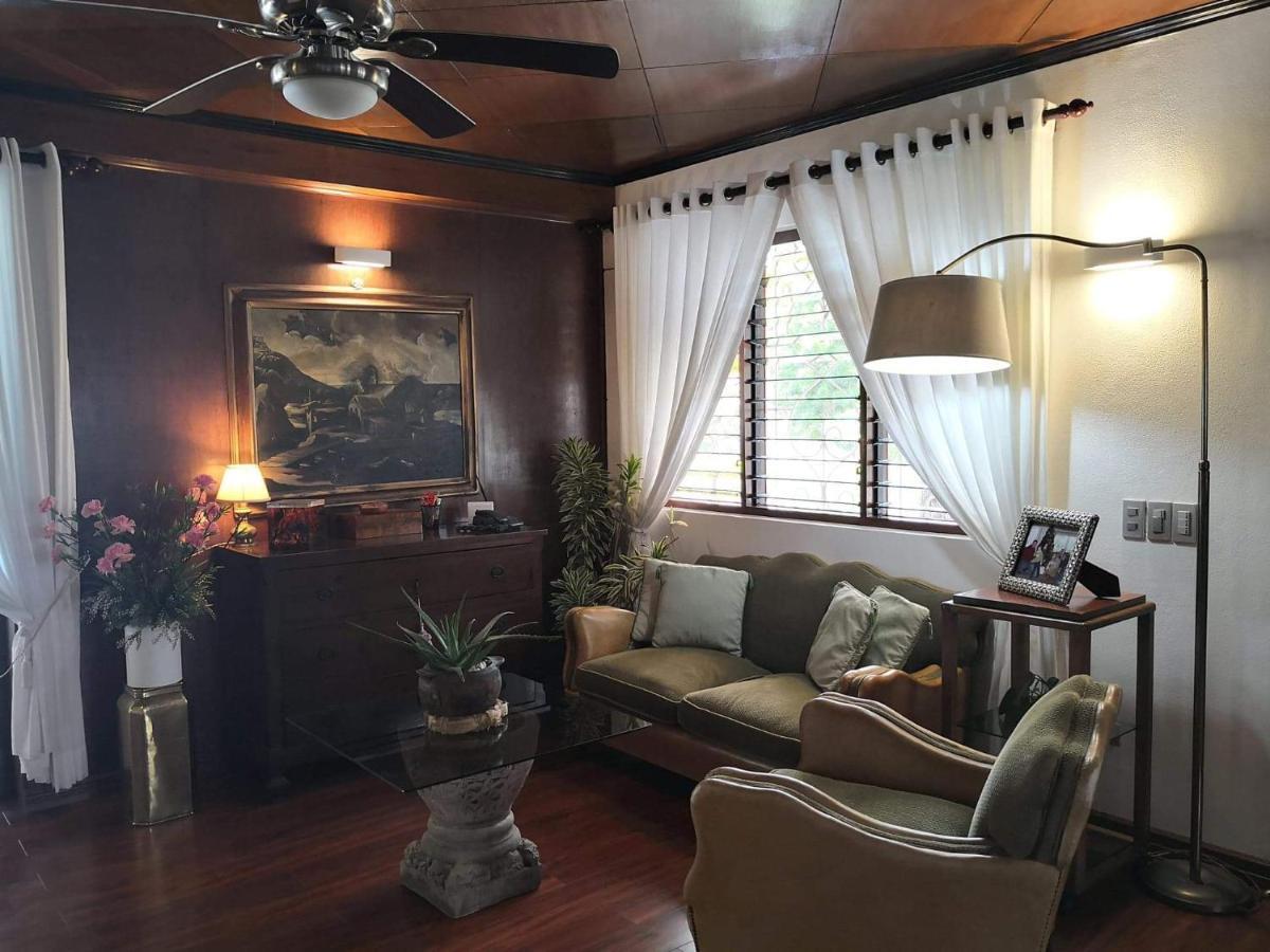Ancelle Cristo Re Bed & Breakfast Moalboal Exterior foto